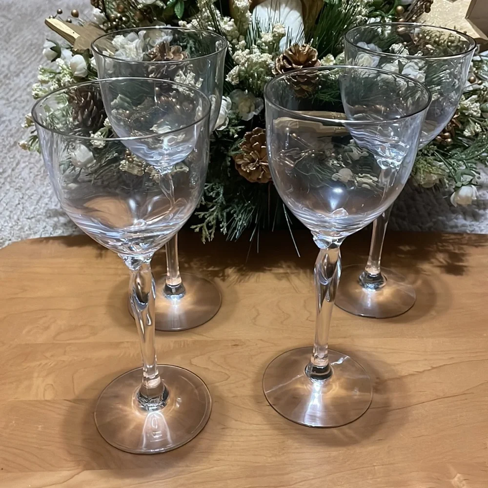 4 Replacements Lenox Expressions Shape Rhythm Wine Glasses - Picture 2 of 12